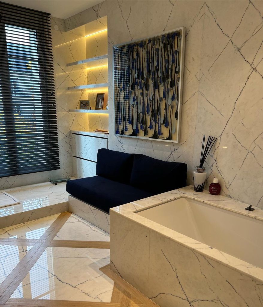 Salle de bain entièrement rénovée